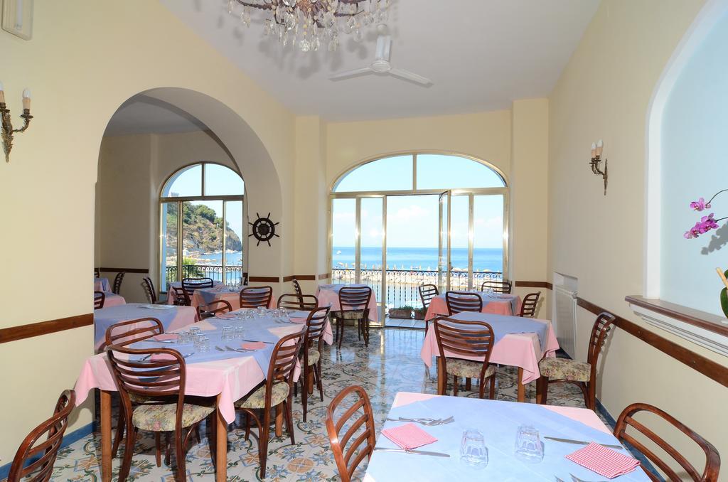 Hotel Terme Marina Lacco Ameno Kültér fotó