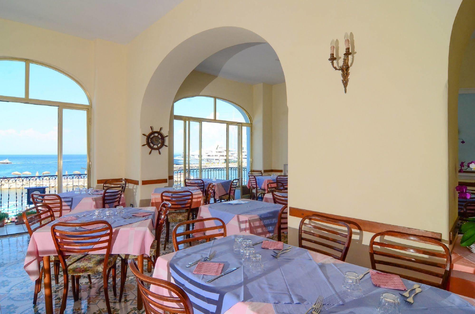 Hotel Terme Marina Lacco Ameno Kültér fotó